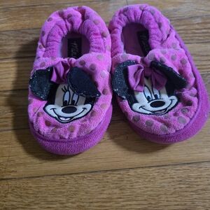 Disney Minnie Mouse Fuchsia Slippers